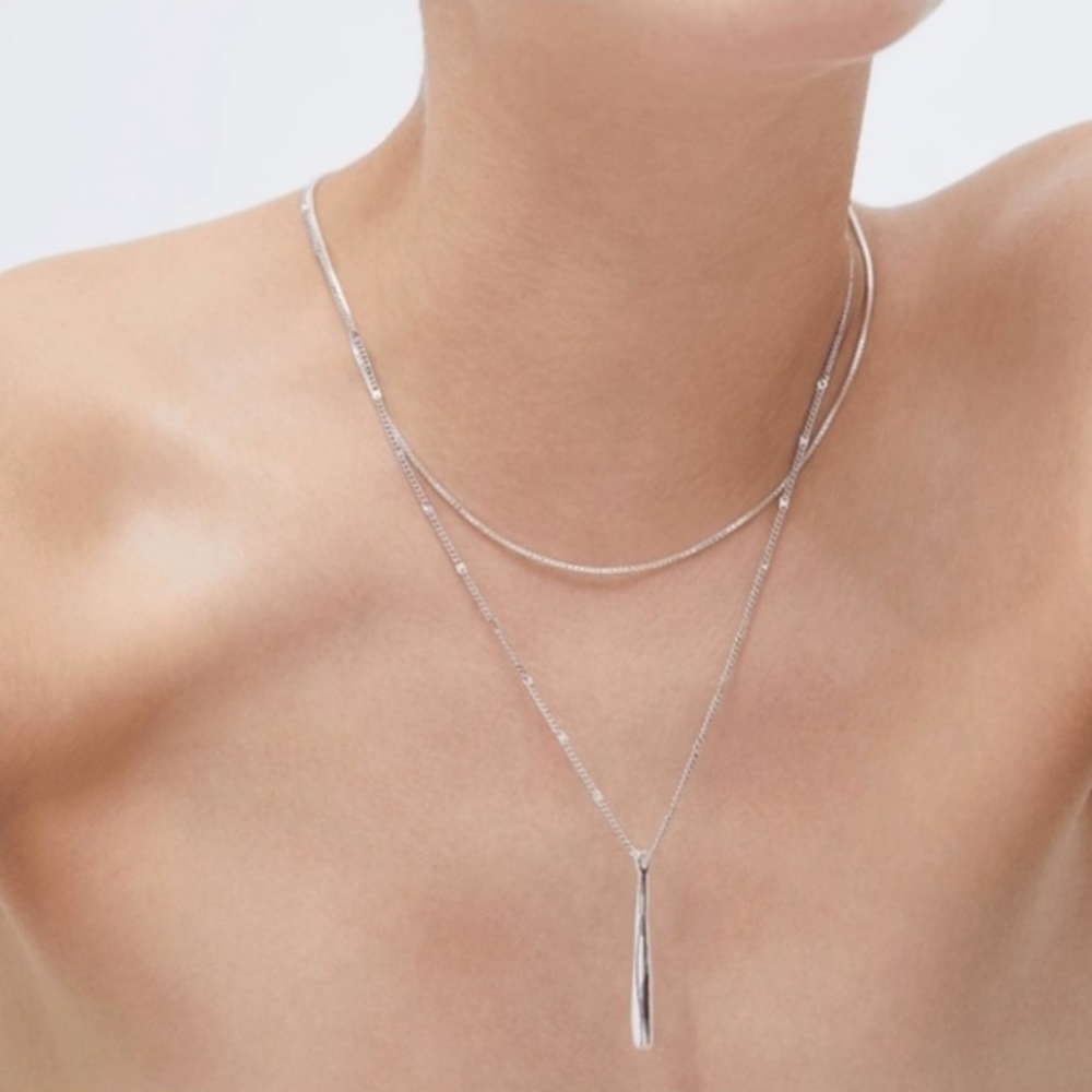 NWT JENNY BIRD Leana Pendant Necklace